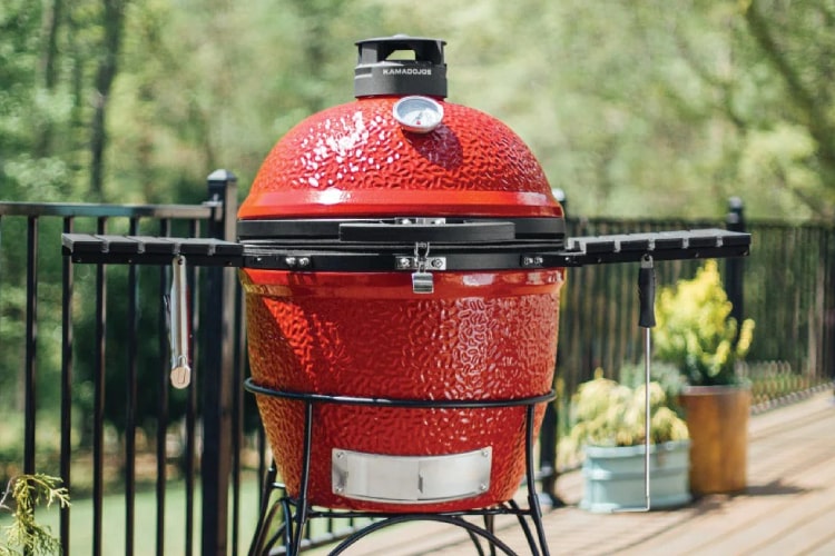 5 Best Kamado Grills Reviewed for 2024
