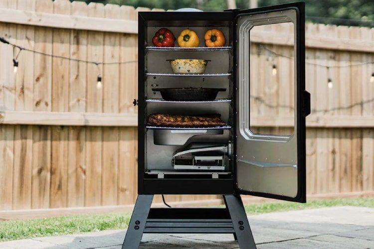 Cooking a Perfect Barbecue With an Electric Smoker
